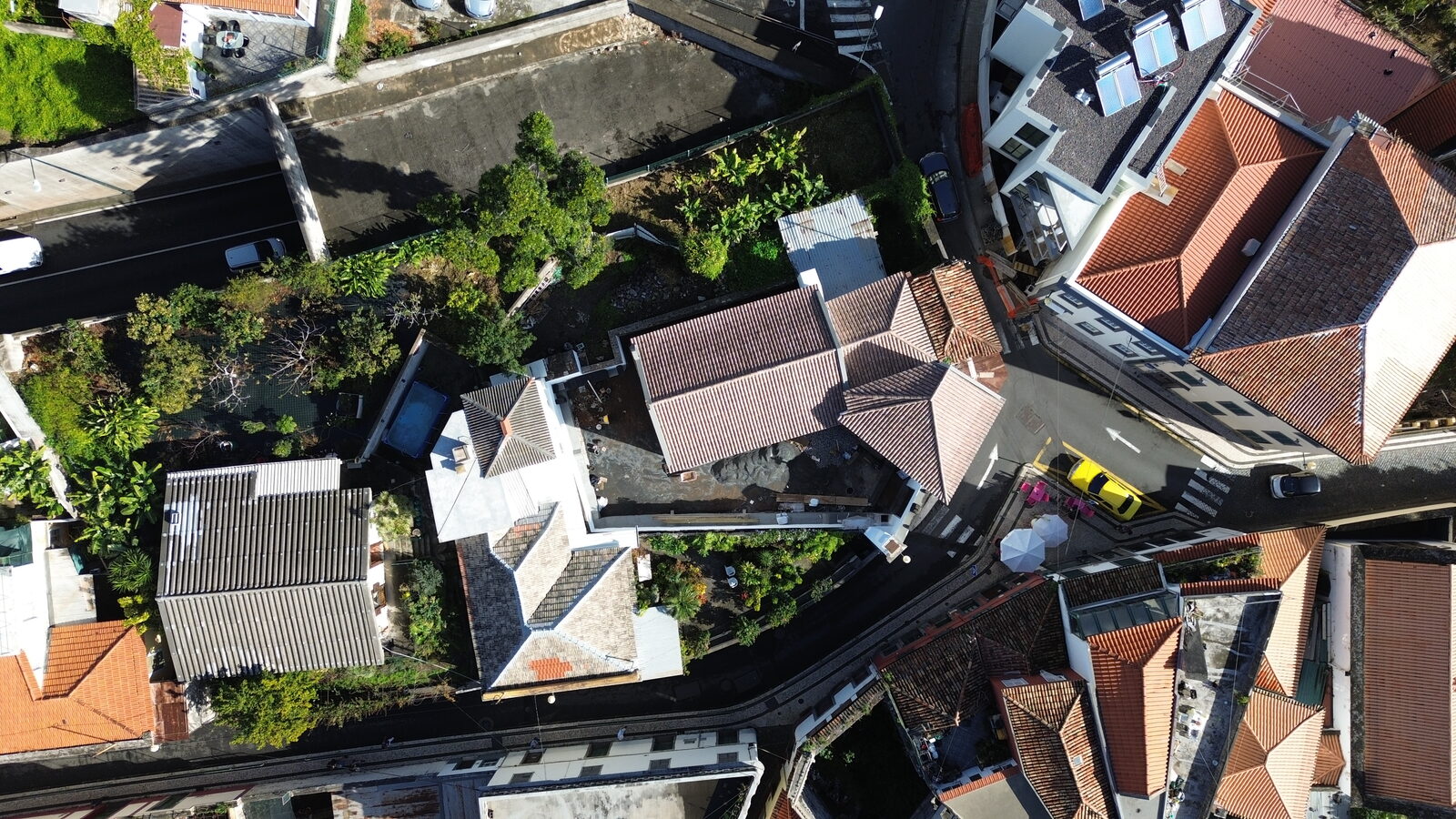 Ruas do centro do Funchal vistas do ar